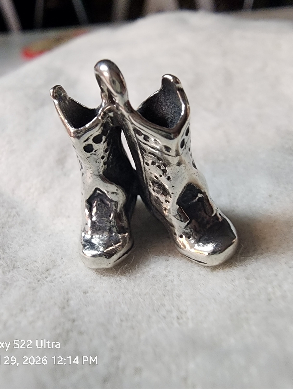 JAMES AVERY SILVER BOOTS CHARM. - Picture 15 of 16